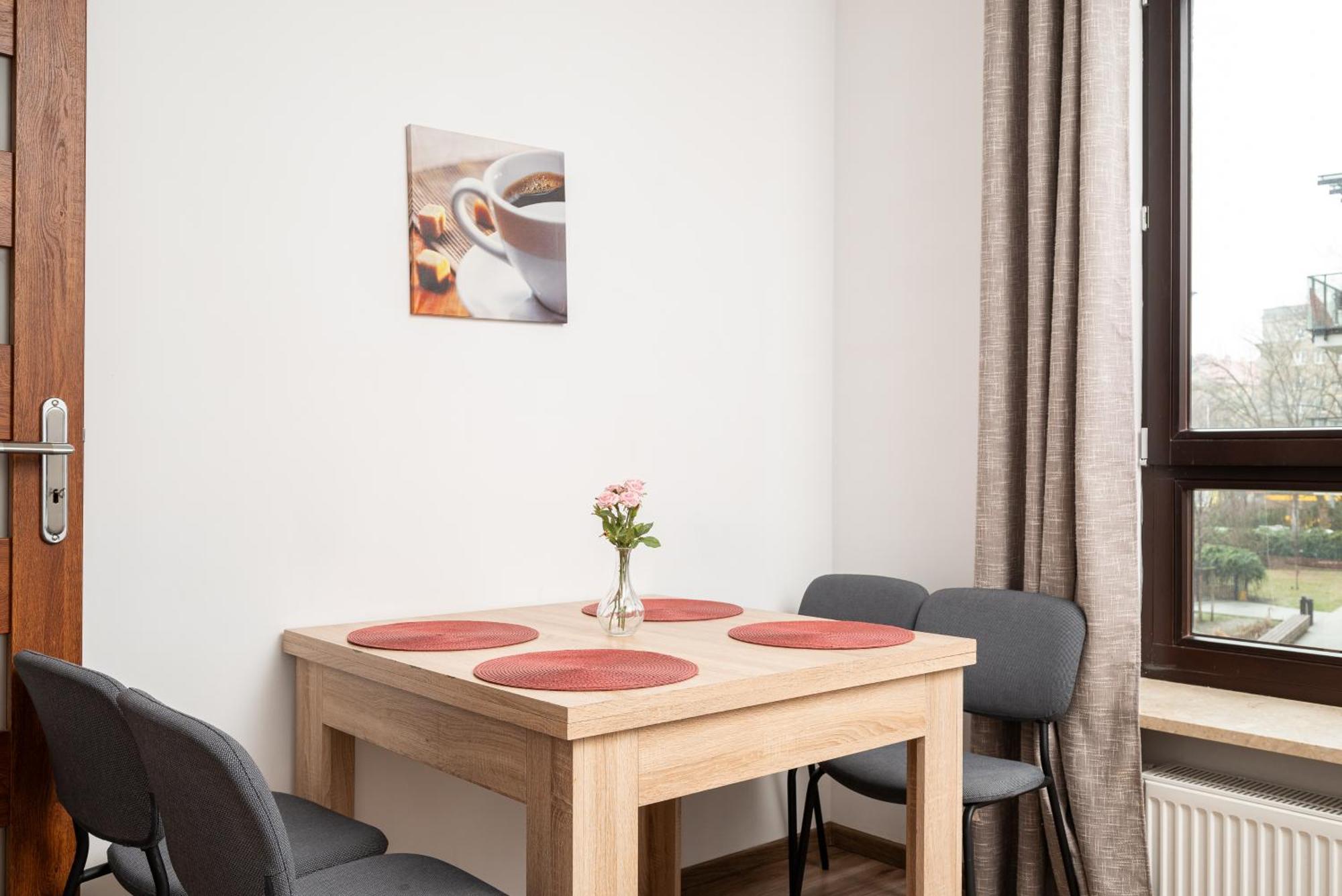 Metro Plocka Cosy Apartment Warsaw Luaran gambar